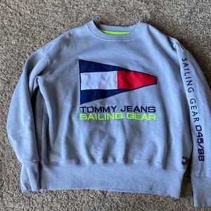 Tommy sweatshirt